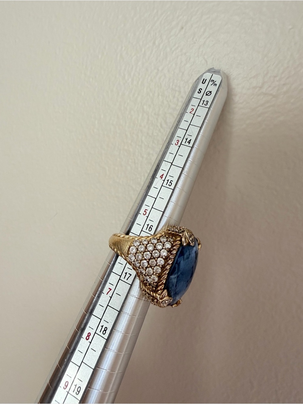 RARE Judith Ripka 925 Gold-Tone Ring with Deep Blue Cabochon and Pavé Accents - Picture 4 of 11
